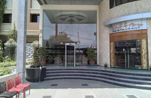 Latachapli Hotel | Hotel Fortune Garden