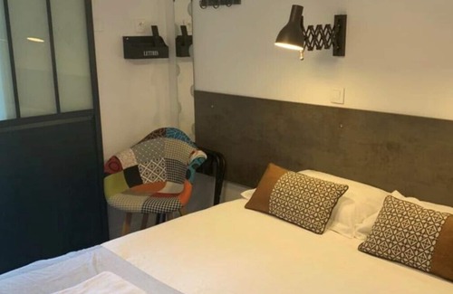 Saint-Vincent-Sterlanges House | Hotel Le Saint-Vincent