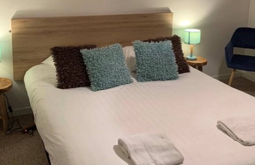 Saint-Vincent-Sterlanges House | Hotel Le Saint-Vincent