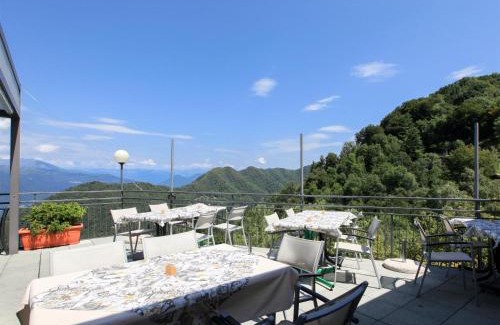 Laveno Mombello Hotel | Hotel Funivia