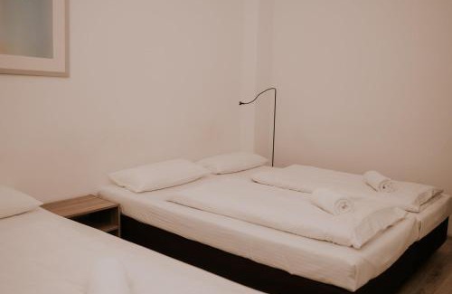 Olesnica Hotel | Hotel Garden