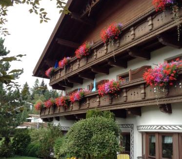 Seefeld in Tirol House | Hotel Garni Almhof