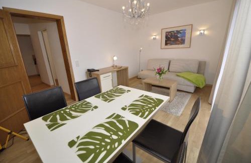 Velden am Worther See Hotel | Hotel Garni Wurzer