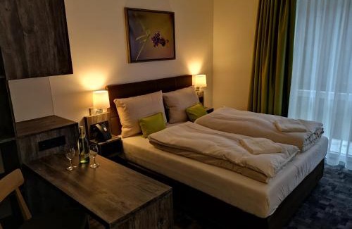 Halle Hotel | Hotel Grünwalde