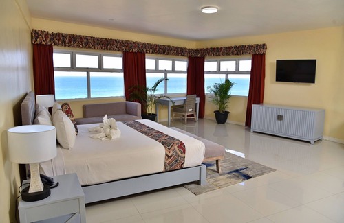 Montego Bay Hotel | Hotel Grand A View