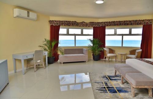Montego Bay Hotel | Hotel Grand A View