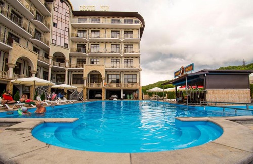 Novomikhaylovskiy Hotel | Hotel Grand Noy