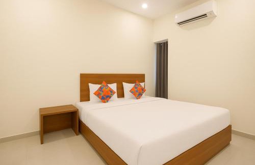 Ameerpet House | Hotel Grand Stay Park Near Ameerpet Metro Station & GVK One Mall