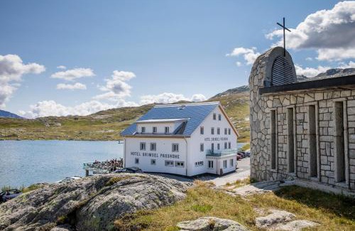 Obergoms Hotel | Hotel Grimsel Passhöhe