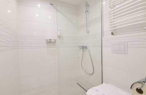 Pila Hotel | Hotel Gromada Pila