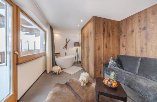 Ortisei Hotel | Hotel Hell