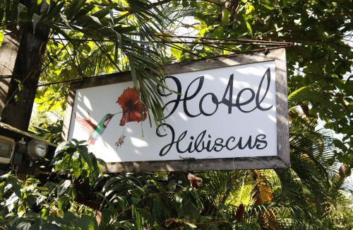 Junquillal Bed & Breakfast | Hotel Hibiscus