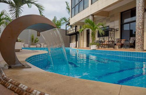 Libreville Hotel | Hotel Hibiscus Louis