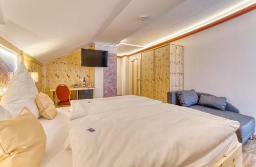 Achslach Hotel | Hotel Hirschenstein