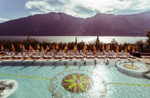 Limone sul Garda Hotel | Hotel Ilma Lake Garda Resort