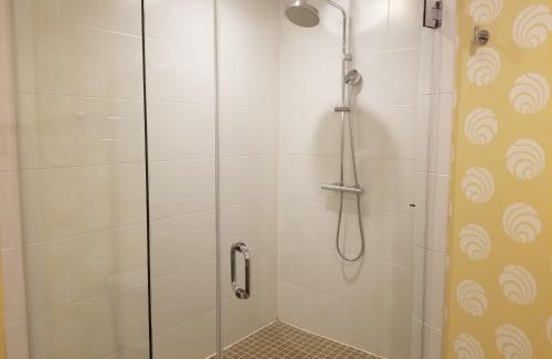 East Liberty Hotel | Hotel Indigo Pittsburgh East Liberty by IHG