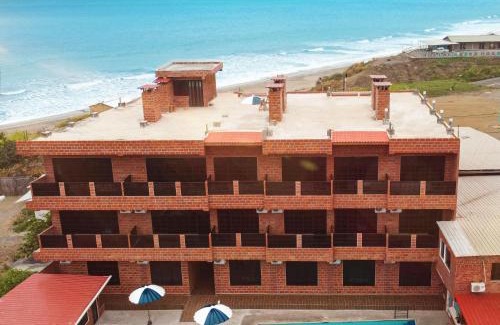 Pedernales Hotel | Hotel International
