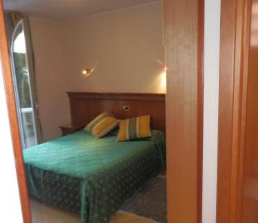 Arma di Taggia Hotel | Hotel Jean Marie