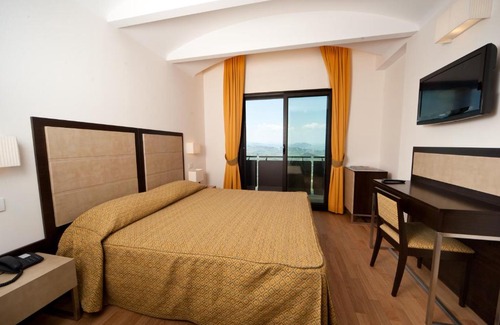 San Marino Hotel | Hotel Joli