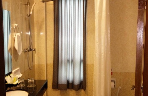 Mayangone Hotel | Hotel Kan Yeik Thar