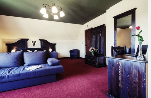Rzezawa Hotel | Hotel Kasztel