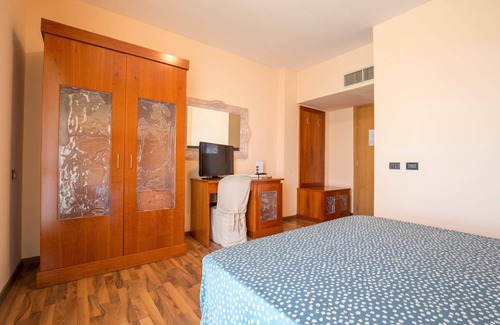 Casalbordino Hotel | Hotel L'Aragosta