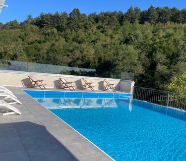 Brekoc Hotel | Hotel La Villa