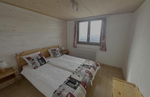 Champery Hotel | Hotel Le Chaudron Ski In Ski Out