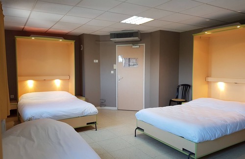 Les Sept Chemins Hotel | Hotel Le Saint Vincent