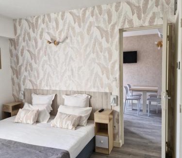 Les Vans Hotel | Hotel Le Vanséen