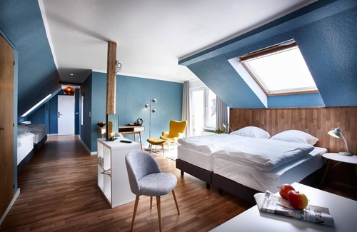 Vorstadt Hotel | Hotel Liegeplatz 13 Kiel by Première Classe