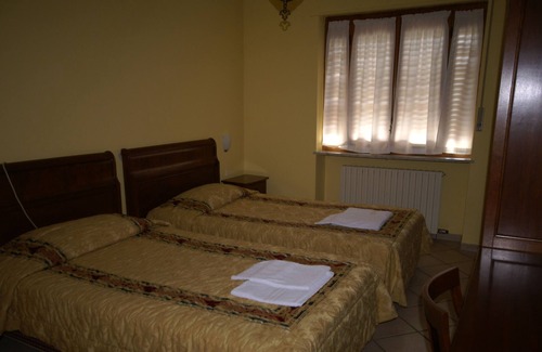 Acceglio Hotel | Hotel Londra
