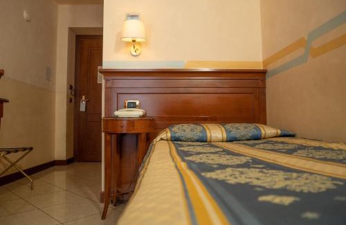 Alessandria Hotel | Hotel Londra