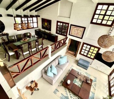 Darien House | Hotel MACA lago calima