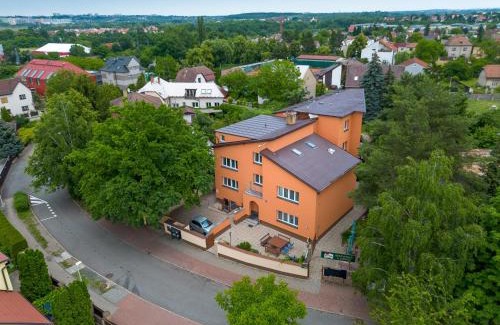 Hostavice Hotel | Hotel Max