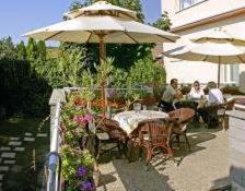 Svaty Jur Hotel | Hotel Maxim