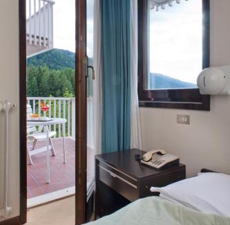 Ponte di Legno Hotel | Hotel Mirella