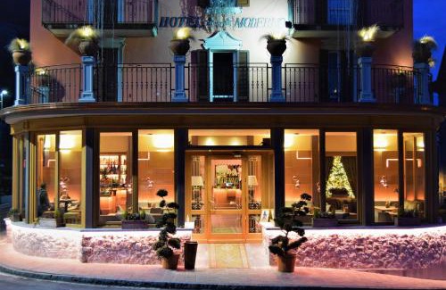 Serina Hotel | Hotel Moderno Restaurant