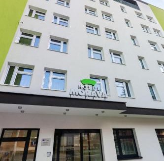 Otrokovice Hotel | Hotel Morava