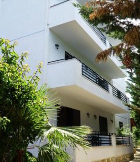 Dhermi Hotel | Hotel Natali