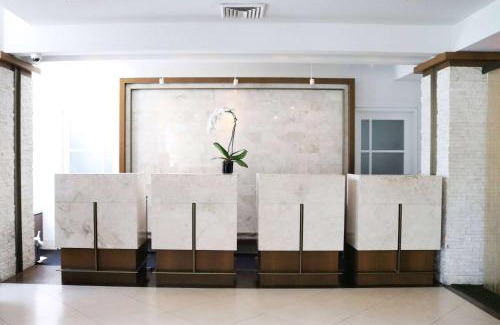 New Rochelle Hotel | Hotel NoMa, Trademark Collection by Wyndham
