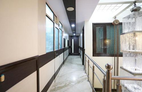 Patel Nagar Hotel | Hotel O Metro View Inn