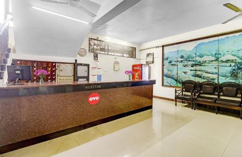 Khammam Hotel | Hotel O Sridhar