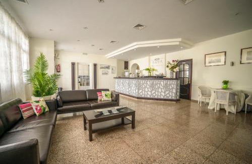Jerez de los Caballeros Hotel | Hotel Oasis Familiar