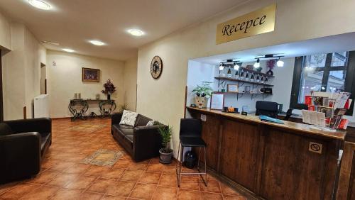 Kutna Hora Hotel | Hotel Opat