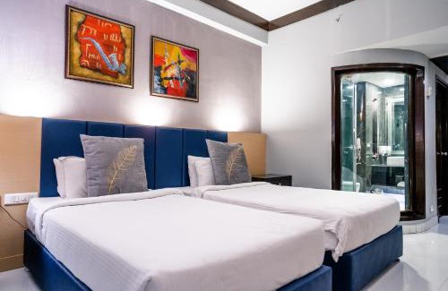 Jayadev Vihar Hotel | Hotel Pal Heights