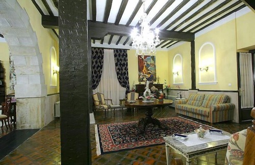 Cerrazo Hotel | Hotel Palacio La Casona de Cerrazo