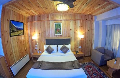 Thimphu Hotel | Hotel Phuntsho pelri