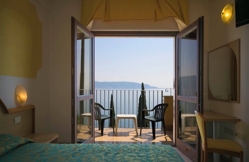 Cecina Hotel | Hotel Piccolo Paradiso