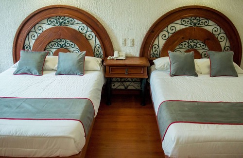 Lazaro Cardenas Hotel | Hotel Quinta Antigua